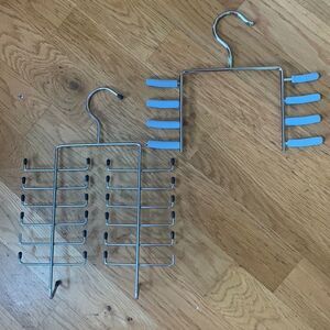 Bundle of 2 Tie Hangers